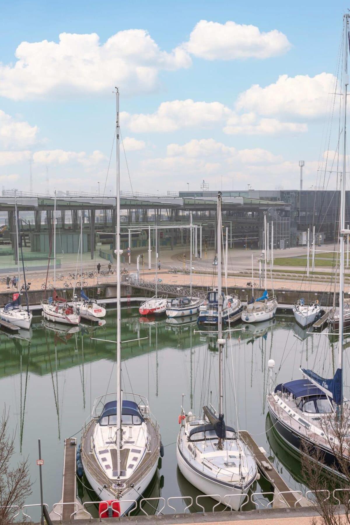 Huswell - Luminous Family Apartment With Magnificent View Oostende Exteriör bild